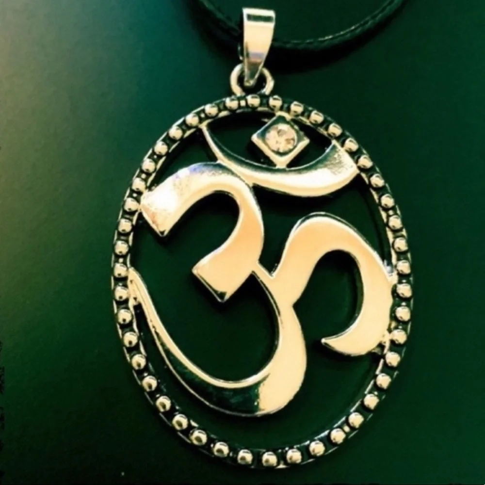 New Aum Om Sterling Silver Artisan White Sapphire Leather Namaste Yoga Necklace